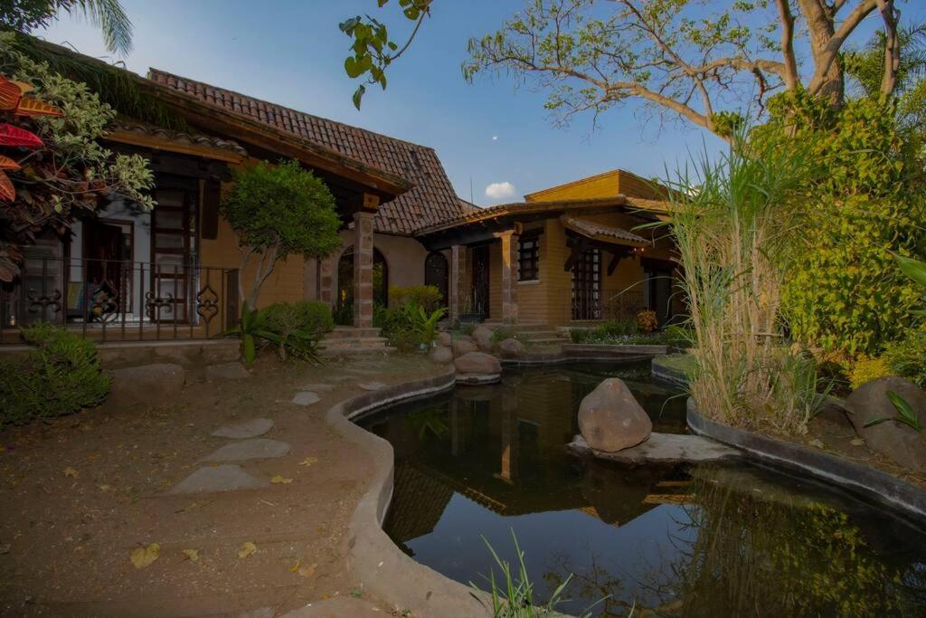 ¡Nueva! Bamboo - Hacienda Real Villa Cuernavaca Esterno foto