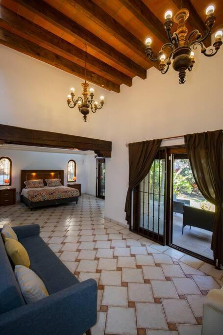 ¡Nueva! Bamboo - Hacienda Real Villa Cuernavaca Esterno foto